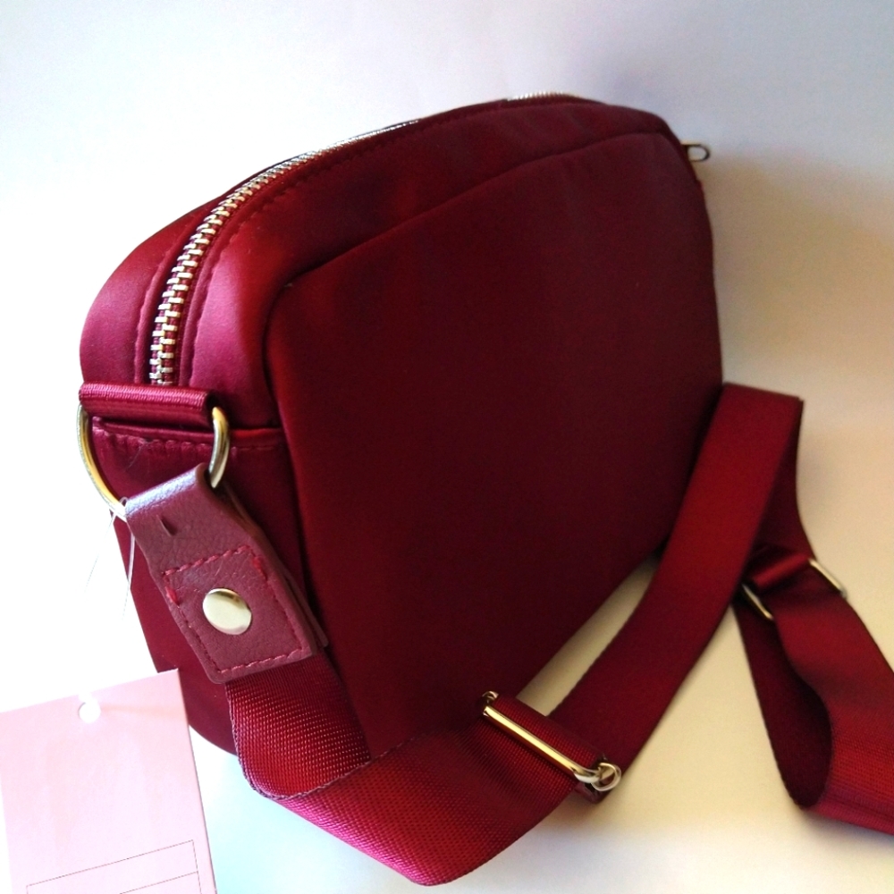 Wild Fable Women's Crossbody Bag Textile Purse Burgundy Solid  Zip Pockets  NWT - Picture 5 of 12